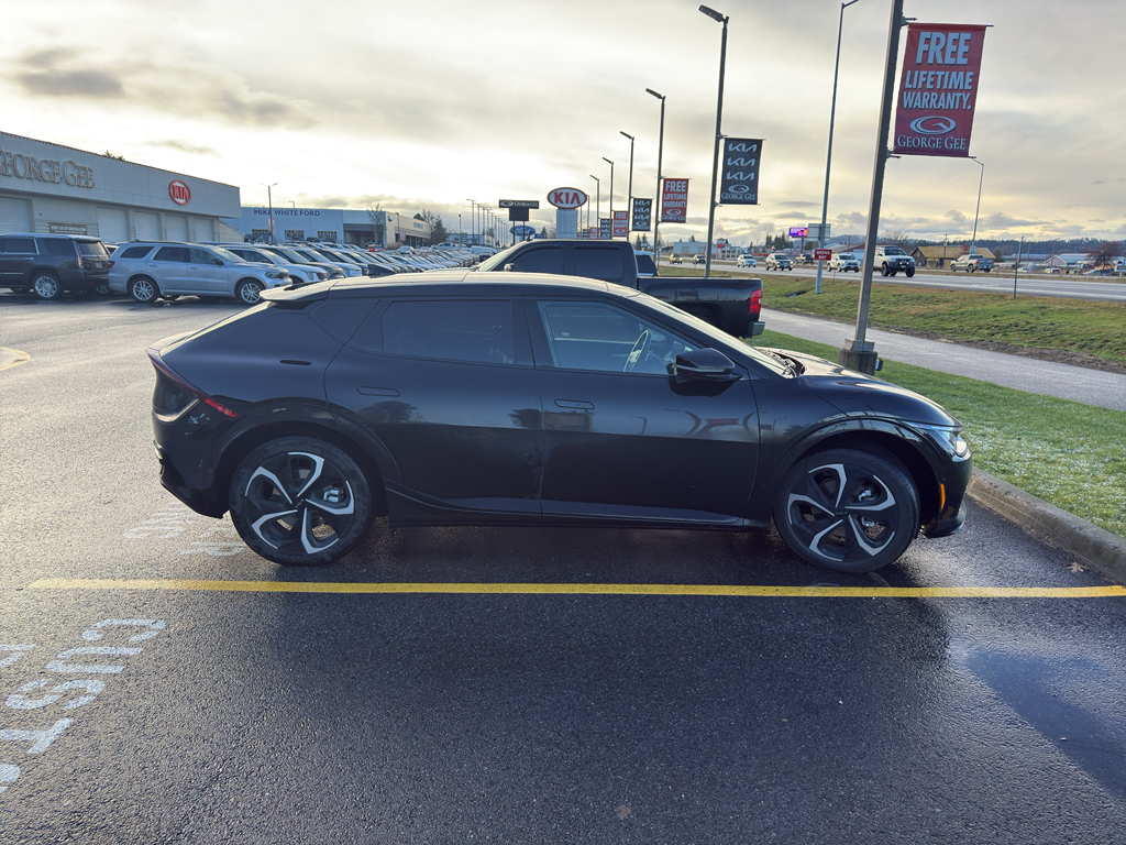 2024 Kia EV6 GT-Line photo 3