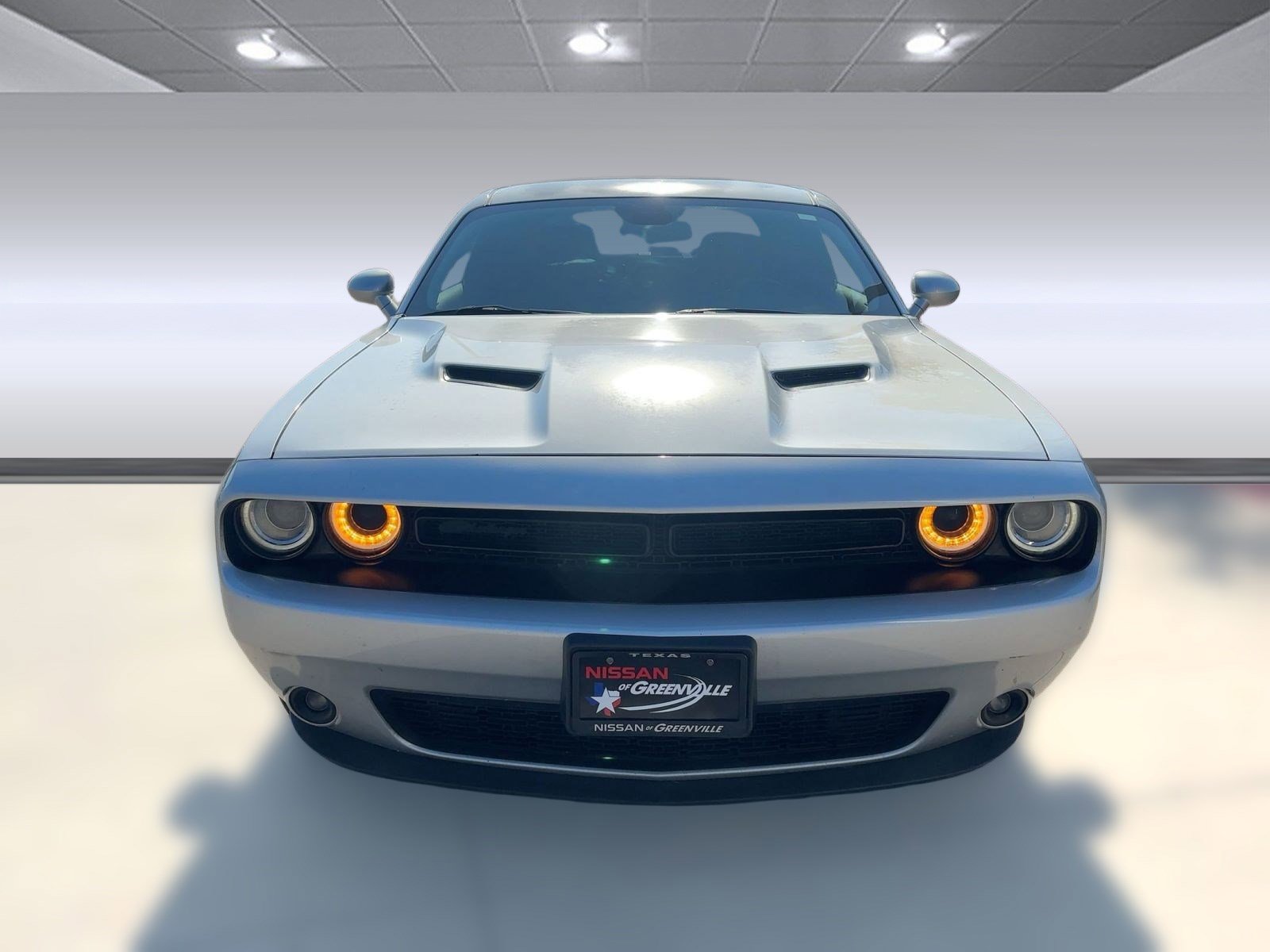2020 Dodge Challenger SXT photo 6
