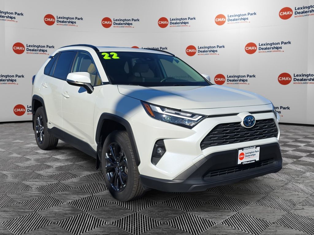 2022 Toyota RAV4 XLE Premium's photo