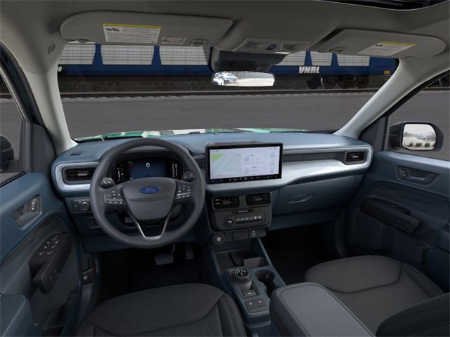 2025 Ford Maverick XLT photo 5