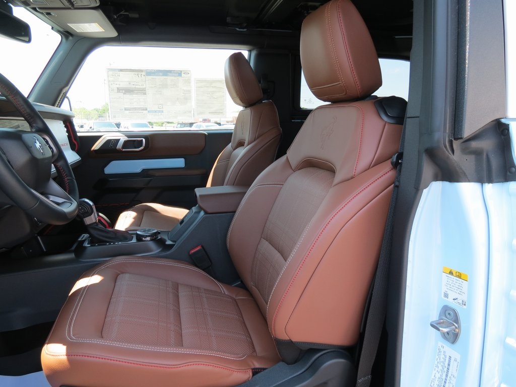 2024 Ford Bronco Heritage Limited First Edition photo 3