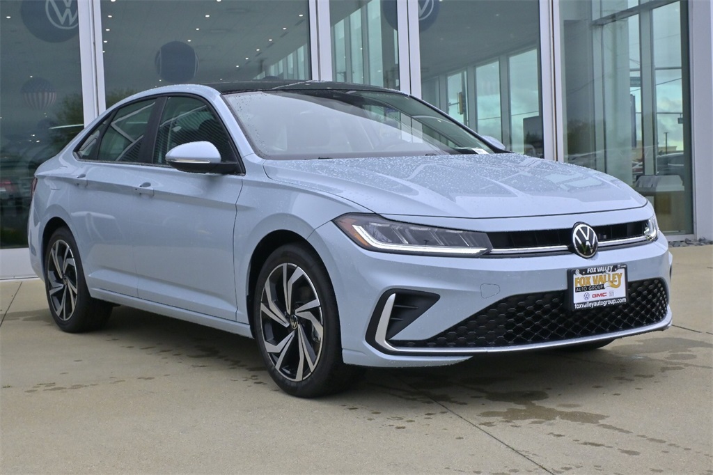 2026 Volkswagen Jetta SEL's photo
