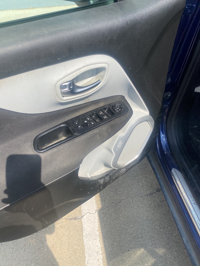 2018 Jeep Renegade Latitude North Edition photo 5