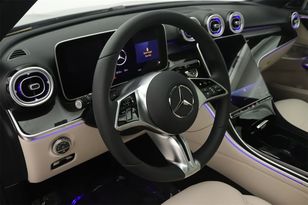 2025 Mercedes Benz C 300 photo 4