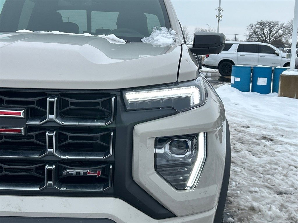 2026 GMC CANYON - Image 9