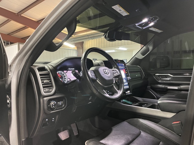 2020 Ram 1500 Laramie photo 7
