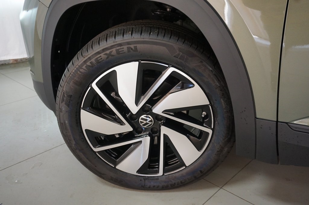 2026 Volkswagen Atlas SE Technology photo 31