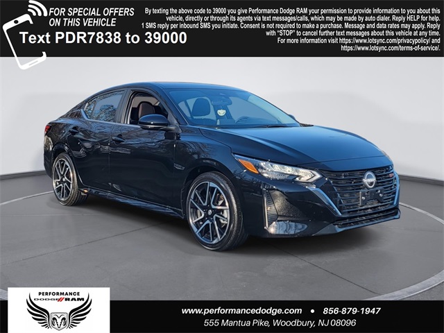 2025 Nissan Sentra SR's photo