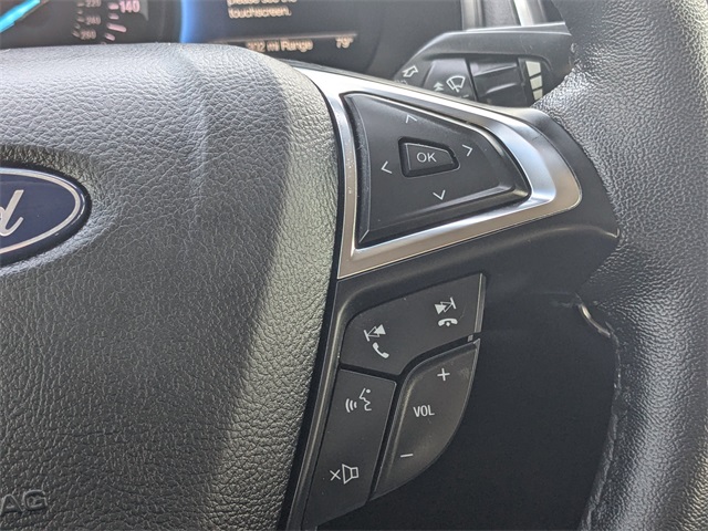 2022 Ford Edge Titanium photo 24