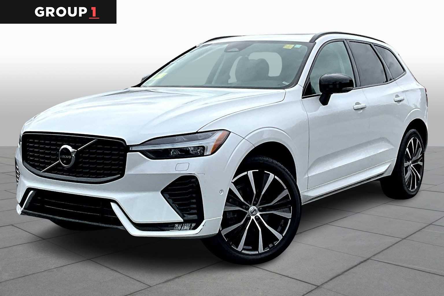 2023 Volvo XC60 Plus's photo