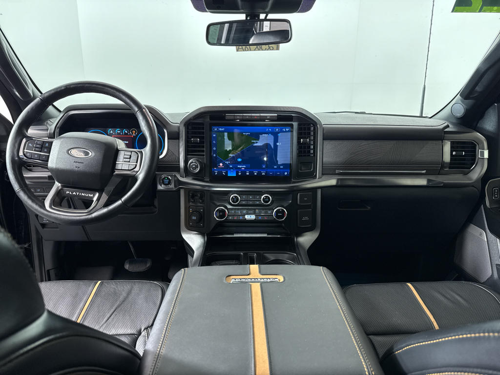2022 Ford F-150 Platinum photo 4