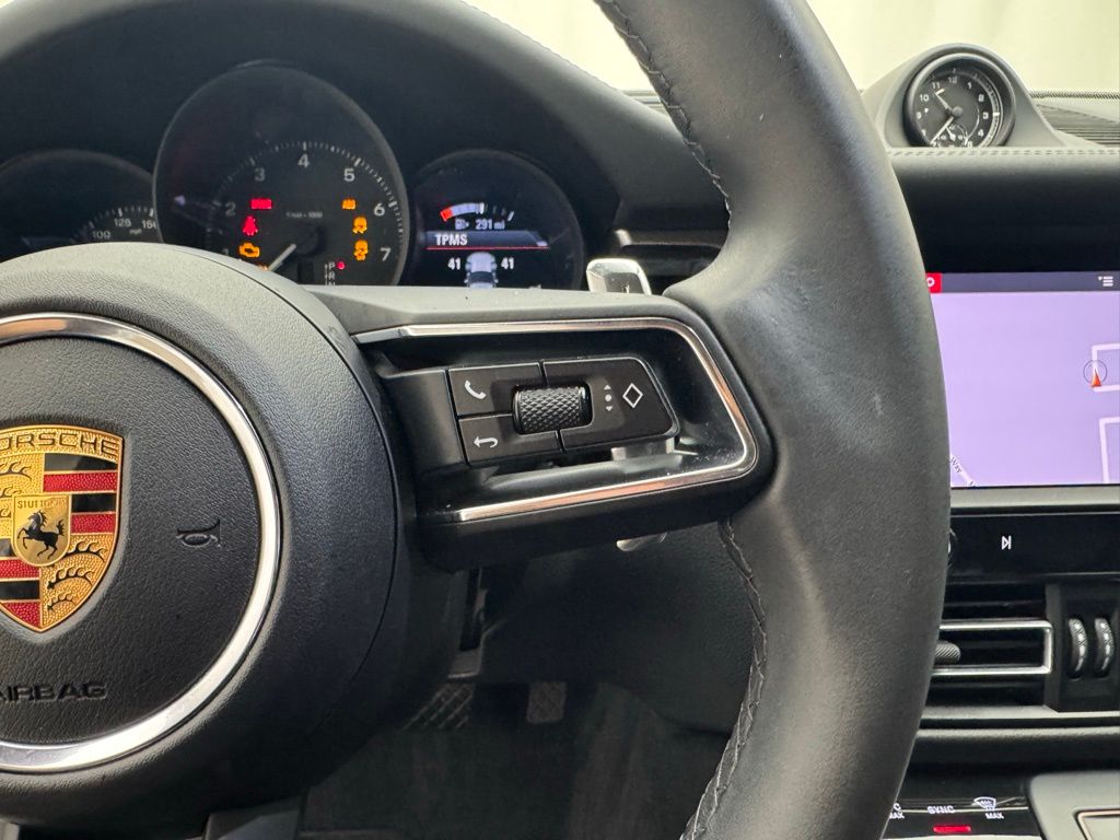 2022 Porsche Macan Base photo 27