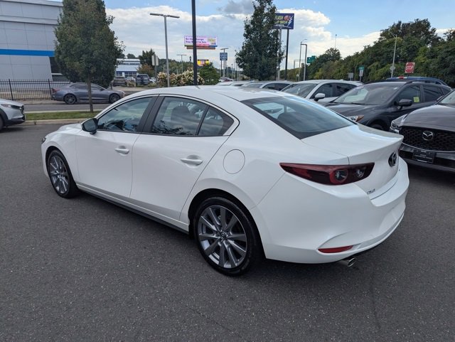 2025 Mazda Mazda3 2.5 s Preferred photo 5
