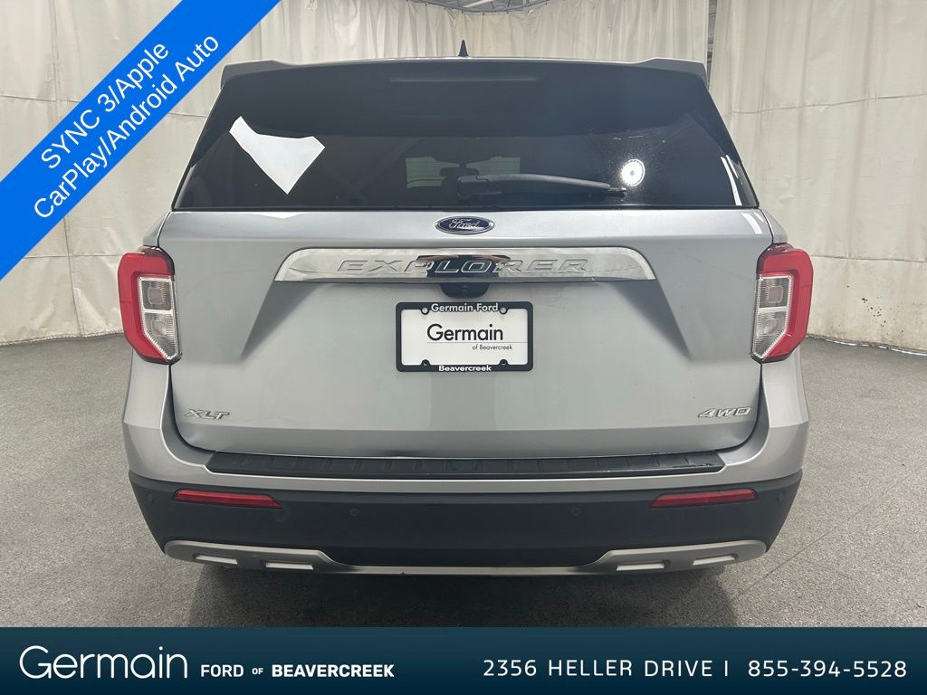 2023 Ford Explorer XLT photo 2