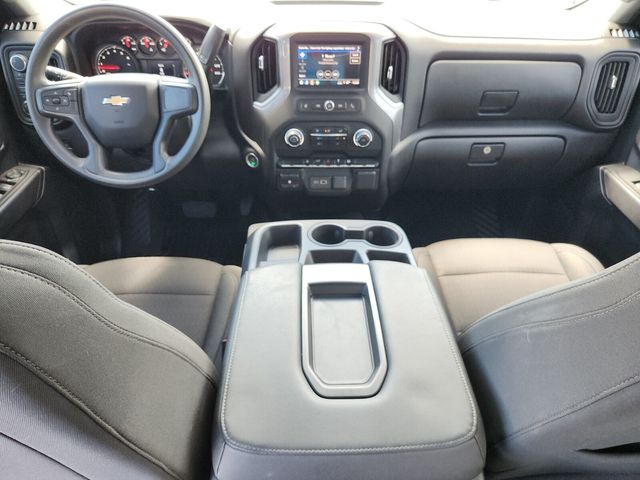 2024 Chevrolet Silverado 2500HD Custom photo 13