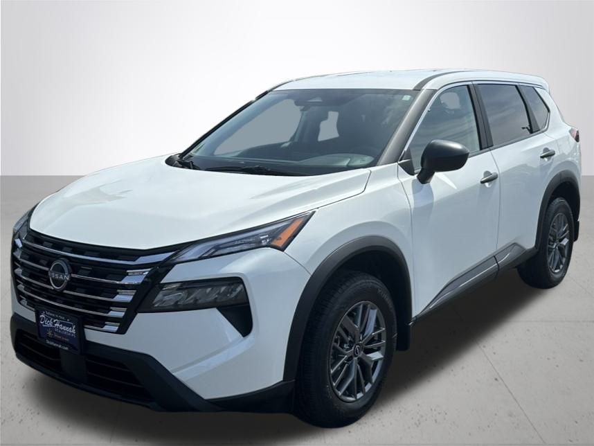 2025 Nissan Rogue S photo 2