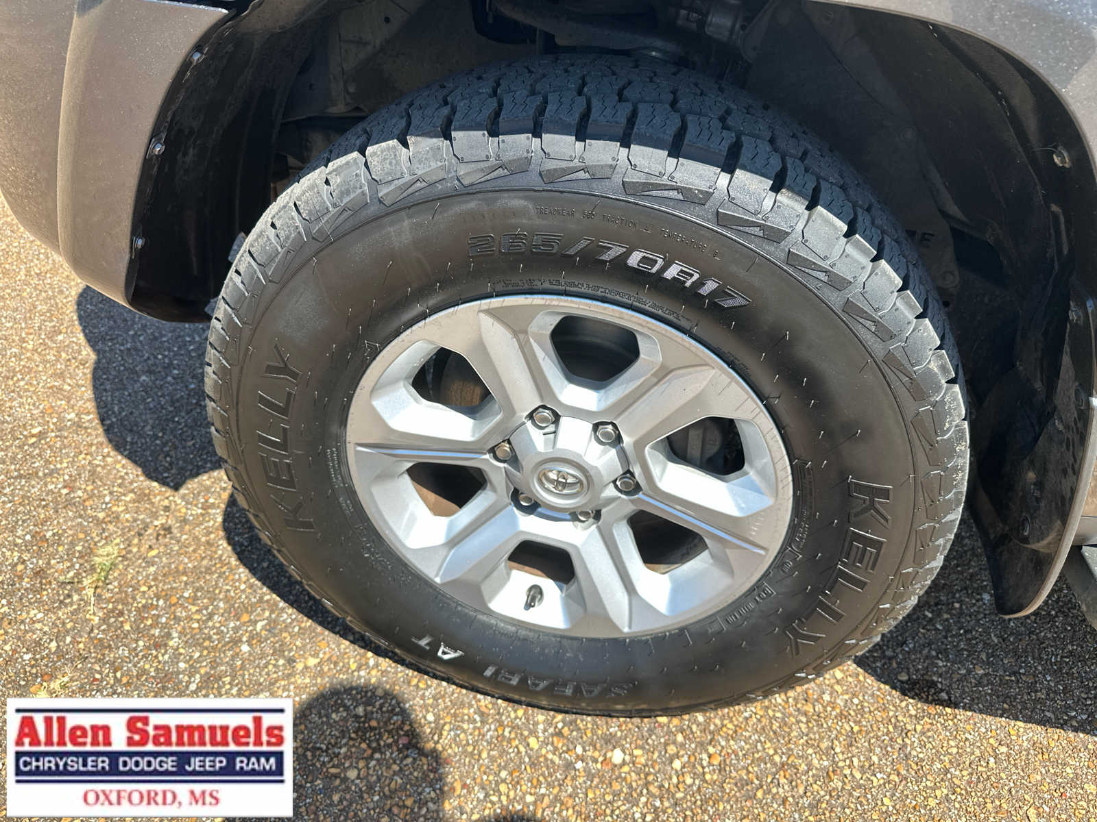 2019 Toyota 4Runner SR5 photo 34