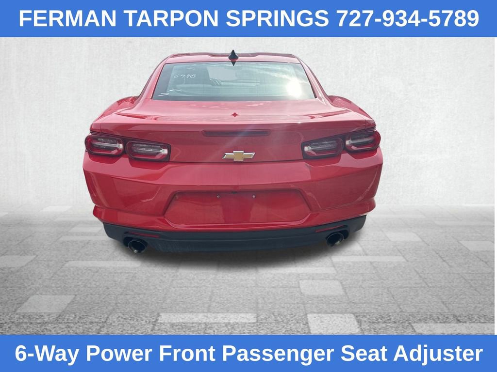 2023 Chevrolet Camaro 1LT photo 4