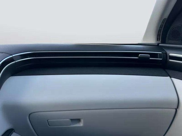 2022 Hyundai Tucson SEL Convenience photo 11