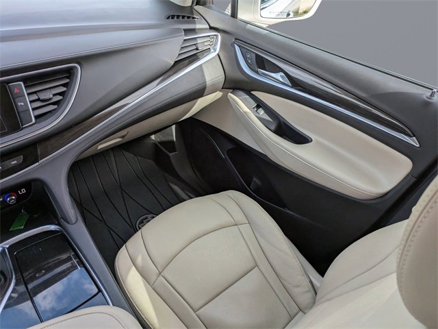 2019 Buick Enclave Essence photo 17