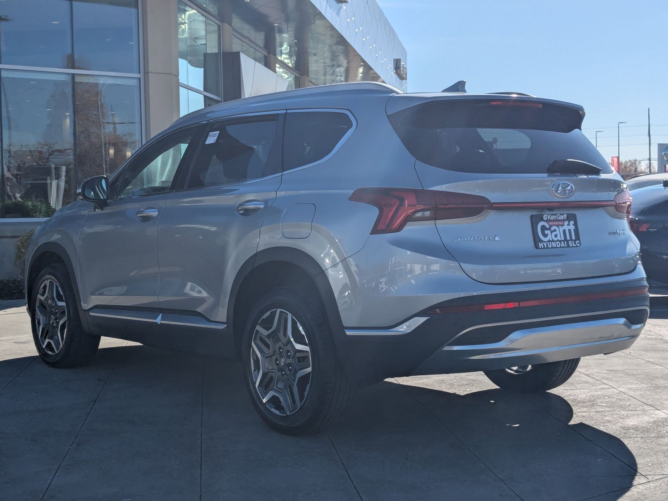 2023 Hyundai Santa Fe SEL Premium photo 4