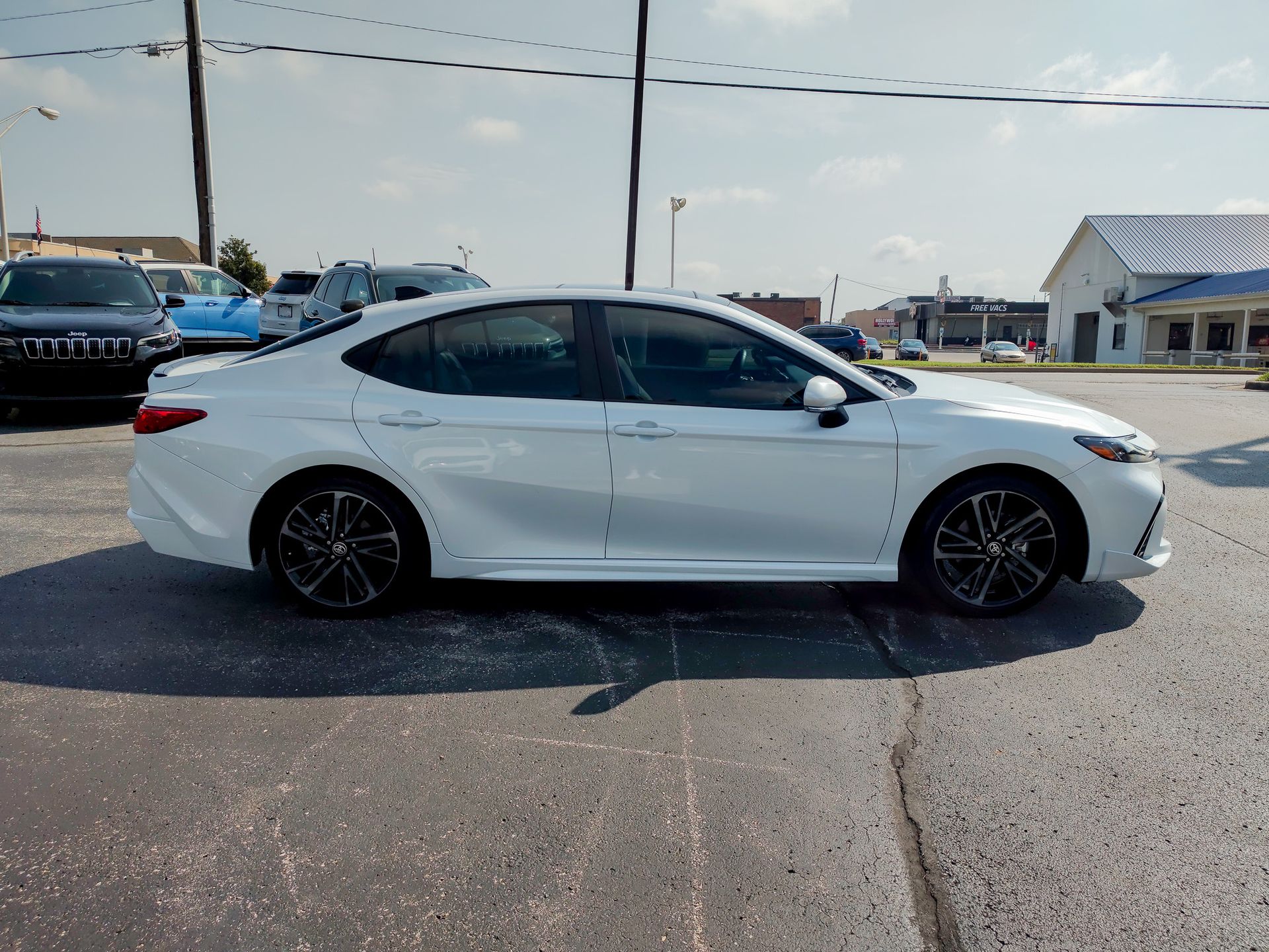 2025 Toyota Camry XSE photo 19
