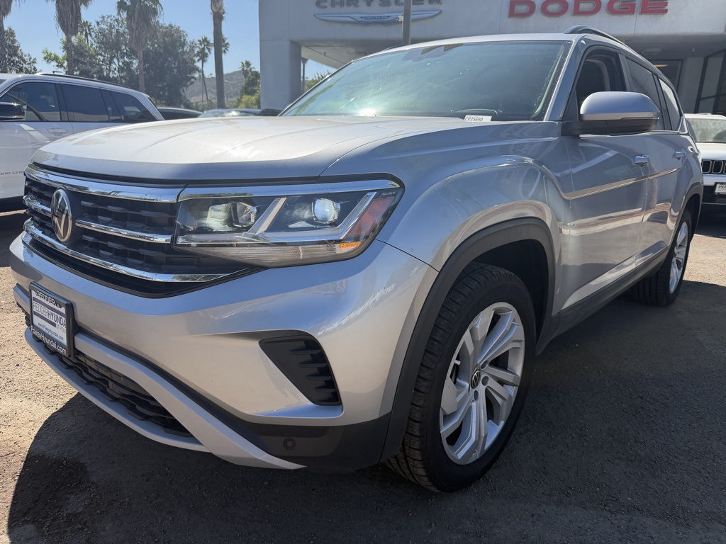 2022 Volkswagen Atlas V6 SE Technology photo 2