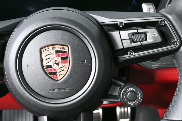 2026 Porsche Cayenne E-Hybrid Coupe S photo 10