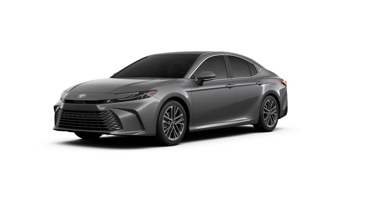2026 Toyota Camry XLE's photo