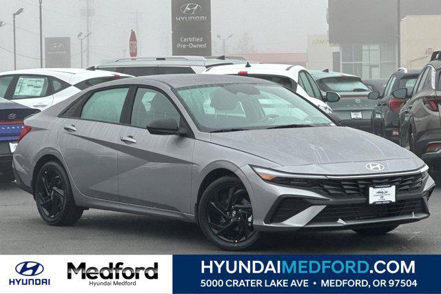 2026 Hyundai Elantra SEL's photo