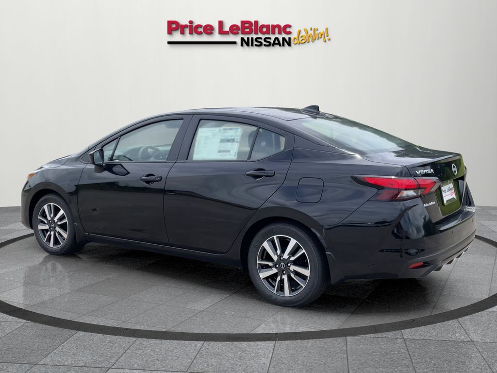 2025 Nissan Versa SV photo 5