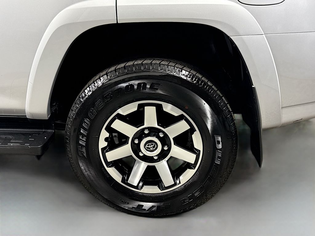 2024 Toyota 4Runner TRD 4WD photo 26
