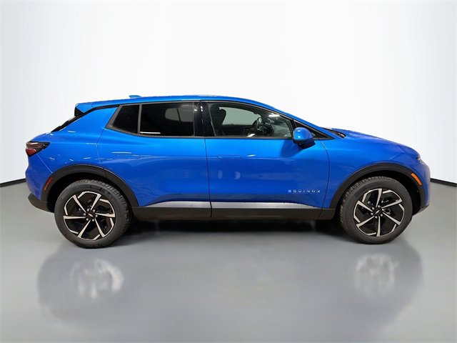 2026 Chevrolet Equinox EV 1LT photo 4