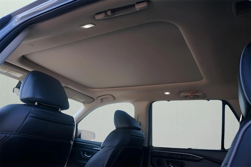 2023 Honda Pilot Elite photo 4