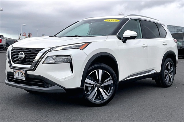 2021 Nissan Rogue SL's photo