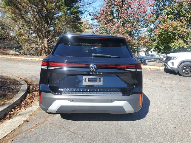 2026 Volkswagen Tiguan S photo 4