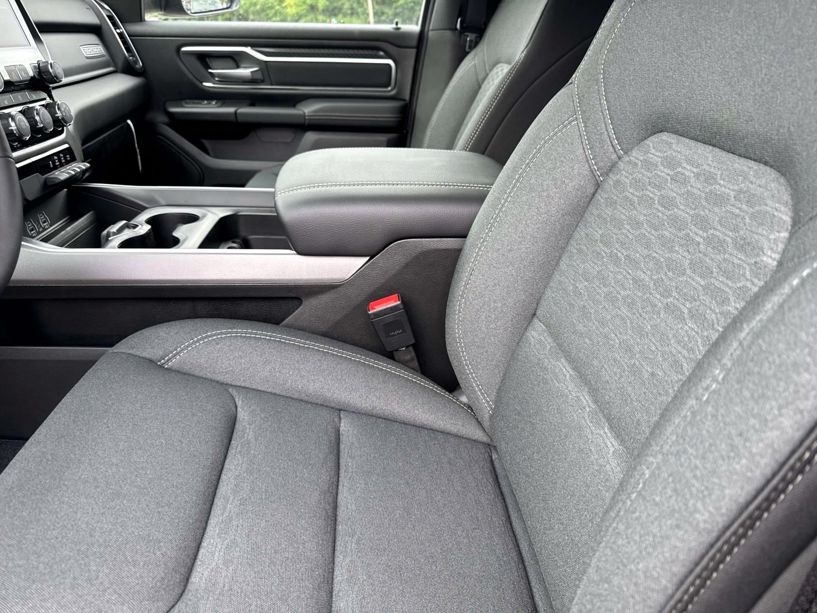 2025 Ram 1500 Big Horn photo 14