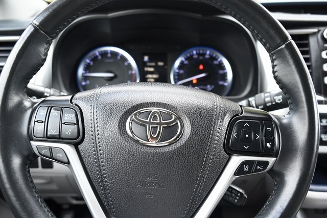 2019 Toyota Highlander XLE photo 8