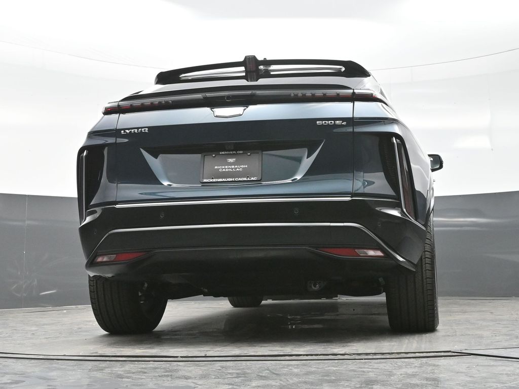 2025 Cadillac Lyriq Luxury photo 20