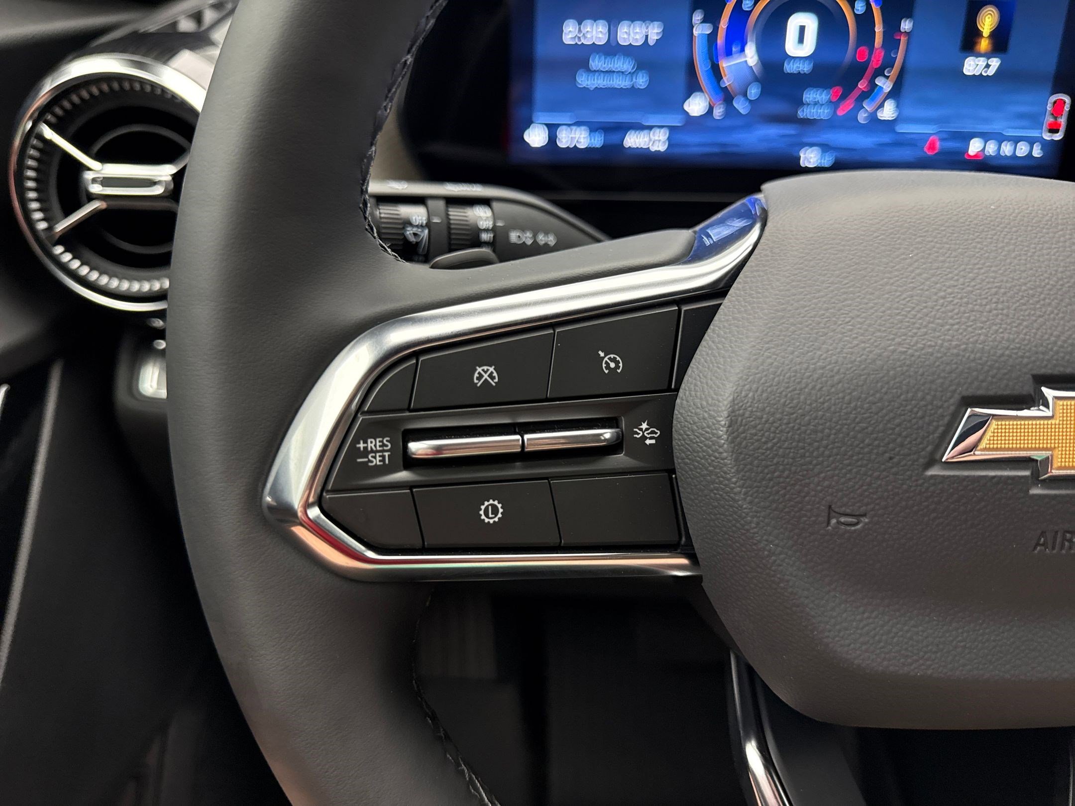 2026 Chevrolet Equinox LT photo 16