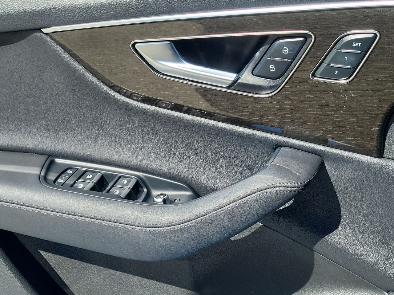 2023 Audi Q7 Premium Plus 45 photo 28