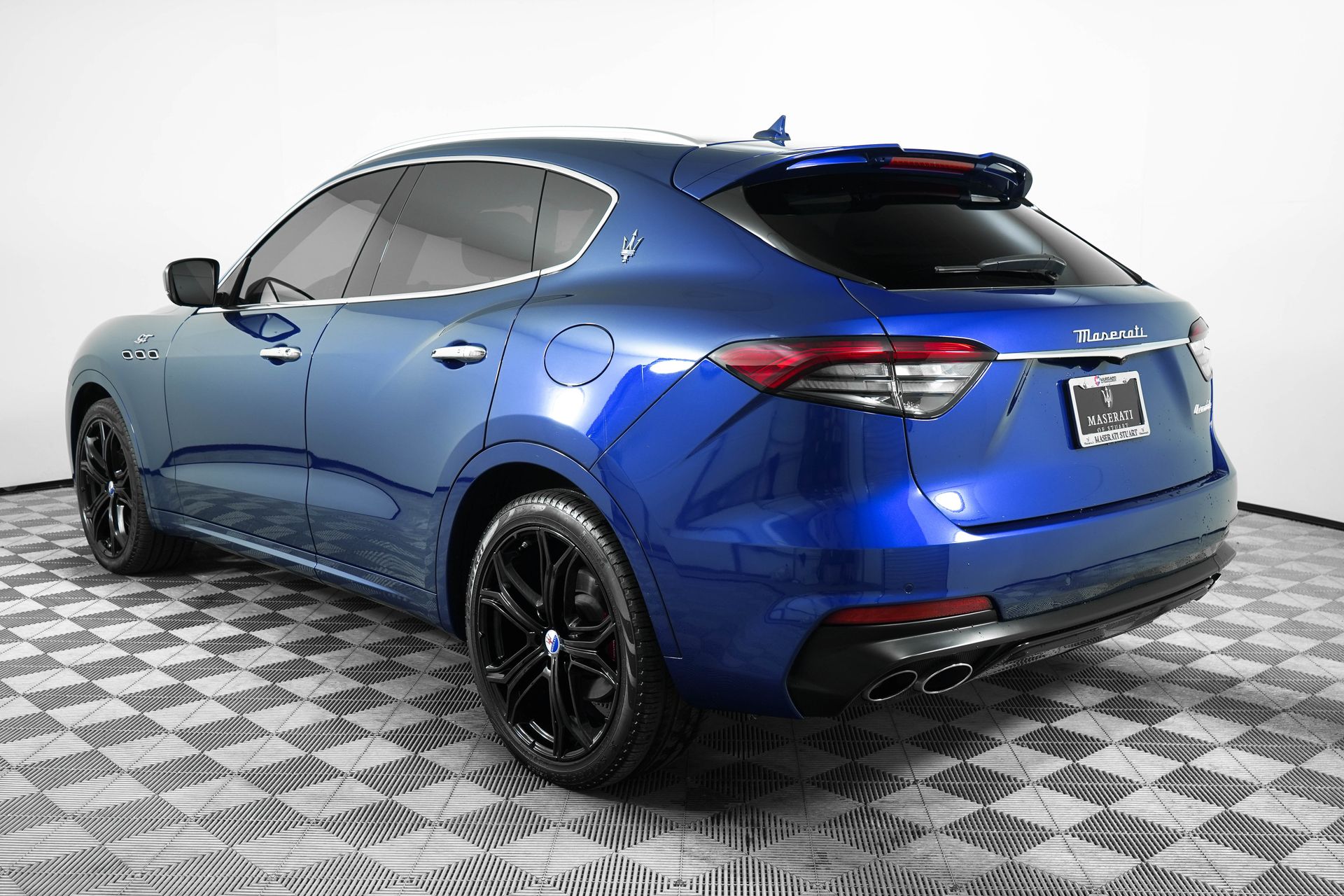 2022 Maserati Levante GT photo 5