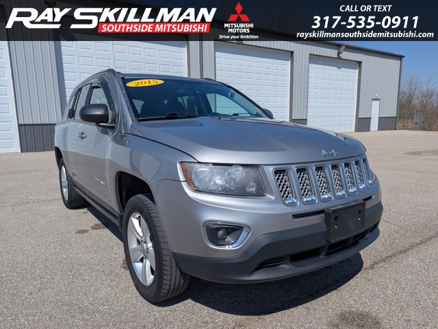 2015 Jeep Compass Altitude photo 3