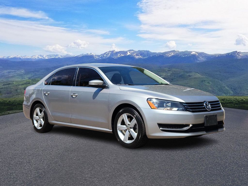 2013 Volkswagen Passat SE