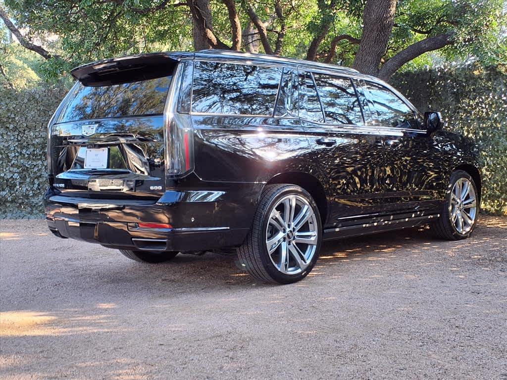 2025 Cadillac Escalade Sport Platinum photo 4