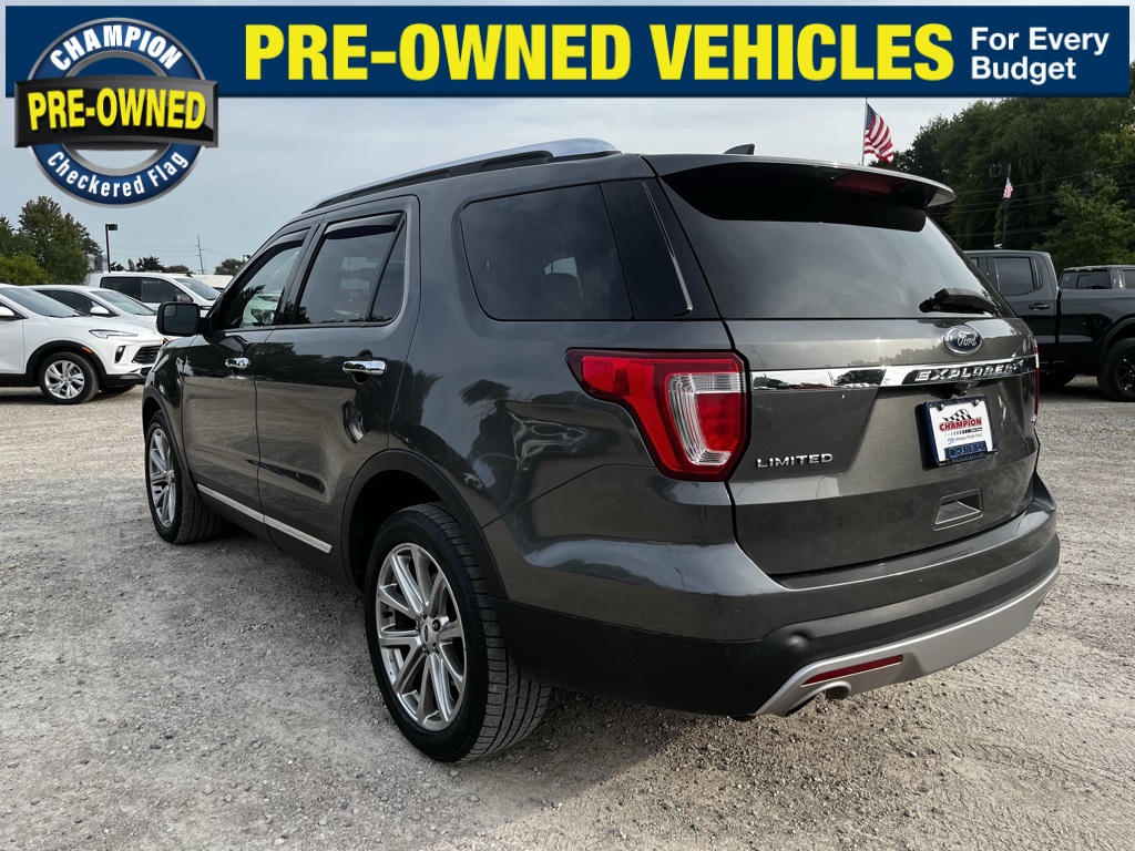 2017 Ford Explorer Limited photo 7