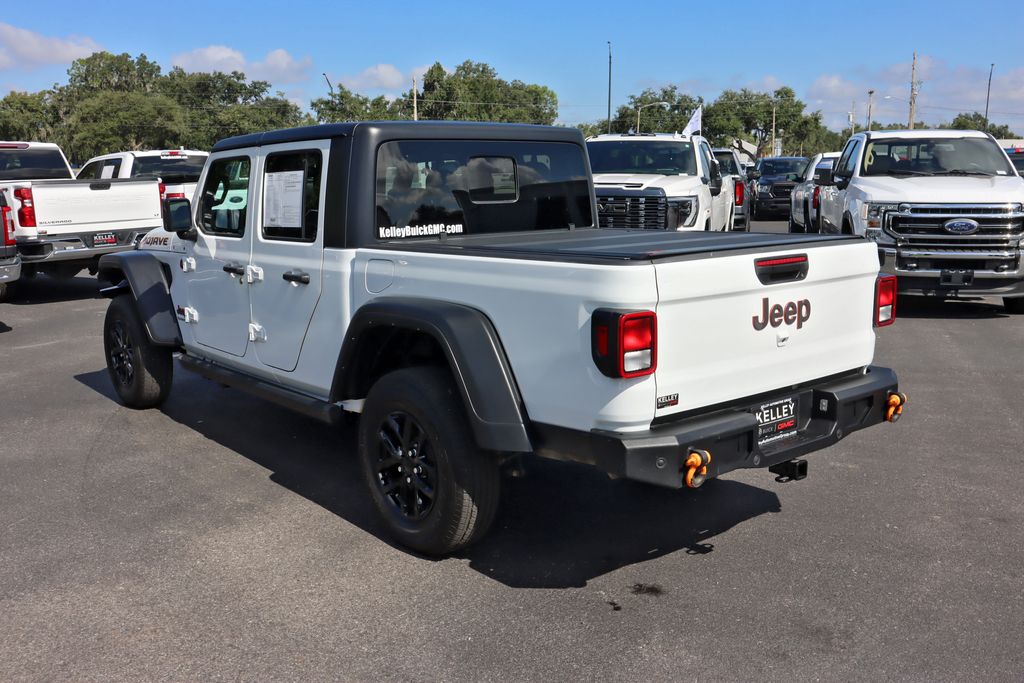 2022 Jeep Gladiator Mojave photo 2
