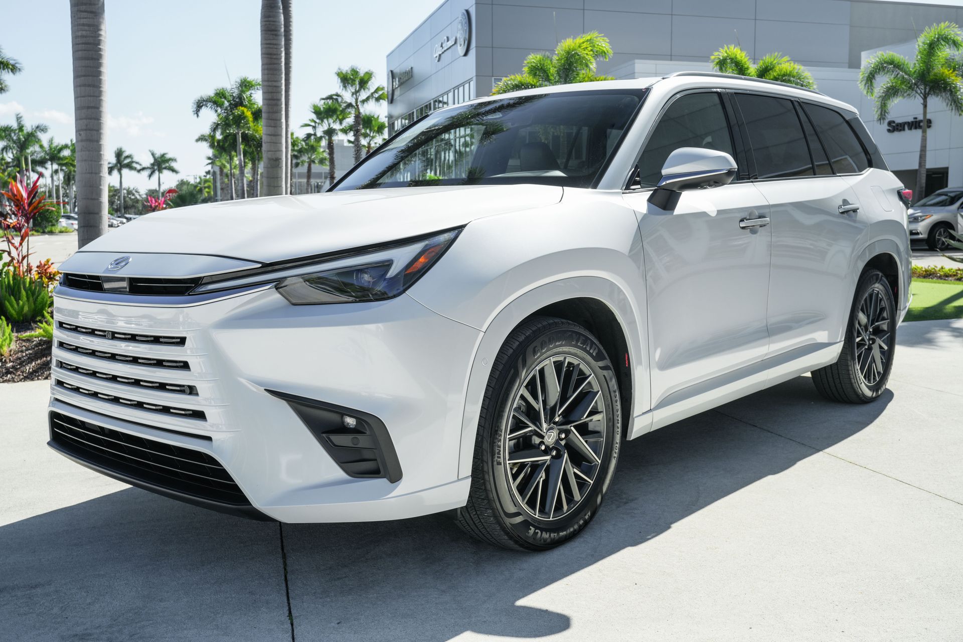 2024 Lexus TX 350 Premium photo 2