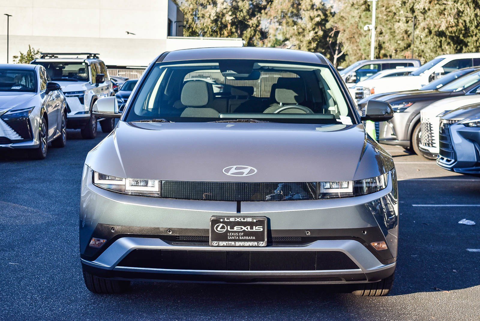 Used 2025 Hyundai IONIQ 5 SE with VIN 7YAKM4DA0SY015795 for sale in Santa Barbara, CA