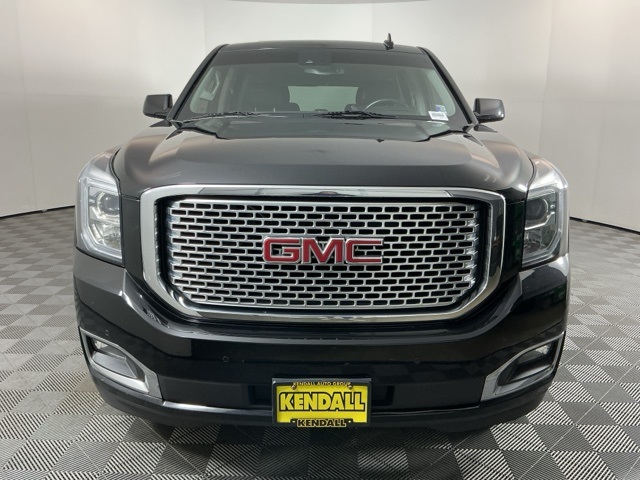 2016 Gmc Yukon Denali photo 2